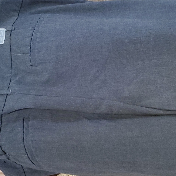 Women's size 18 wide leg grey Lane Bryant dress pants - Picture 3 of 4